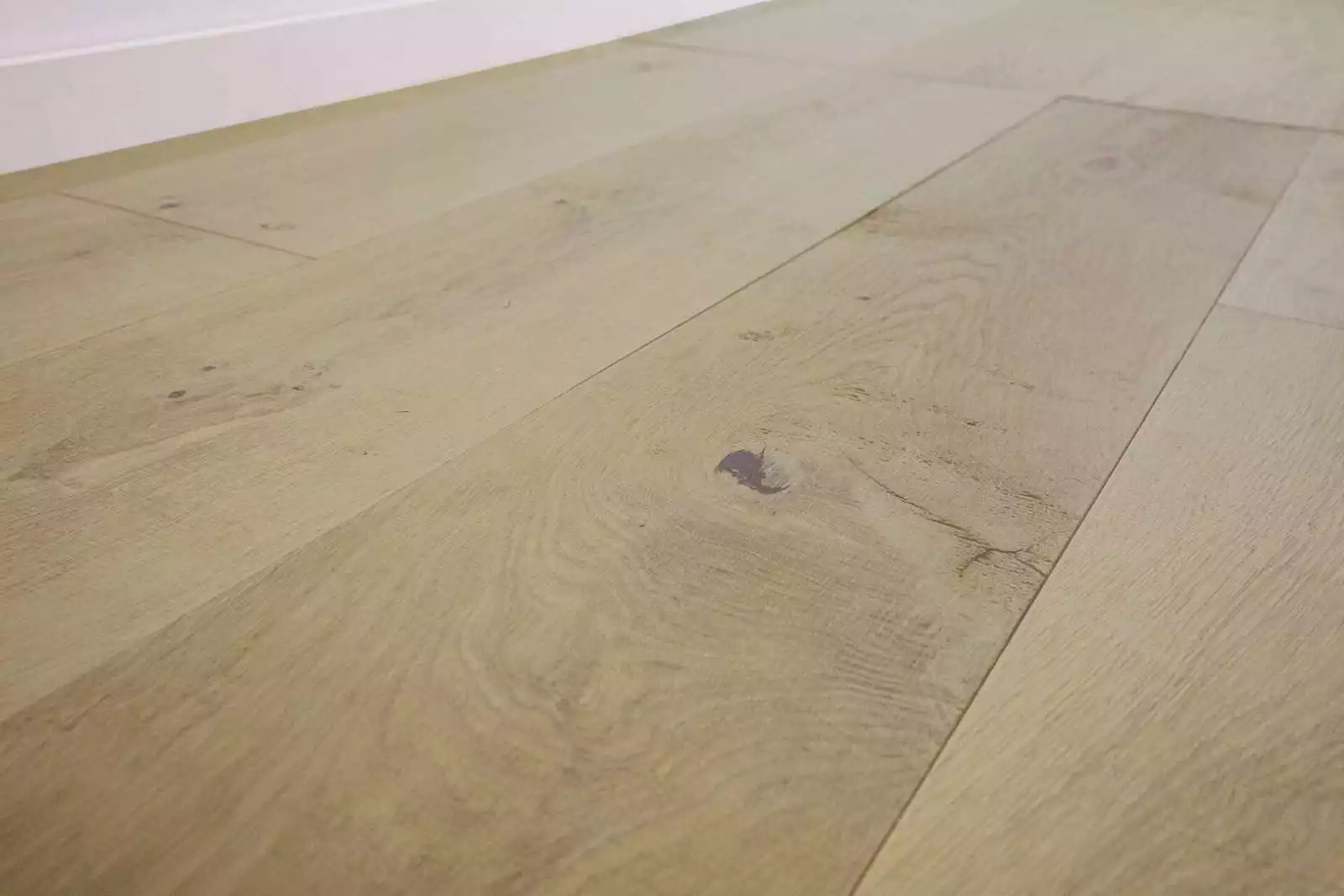 Parquet contrecollé chêne Ficelle 26 Huilé