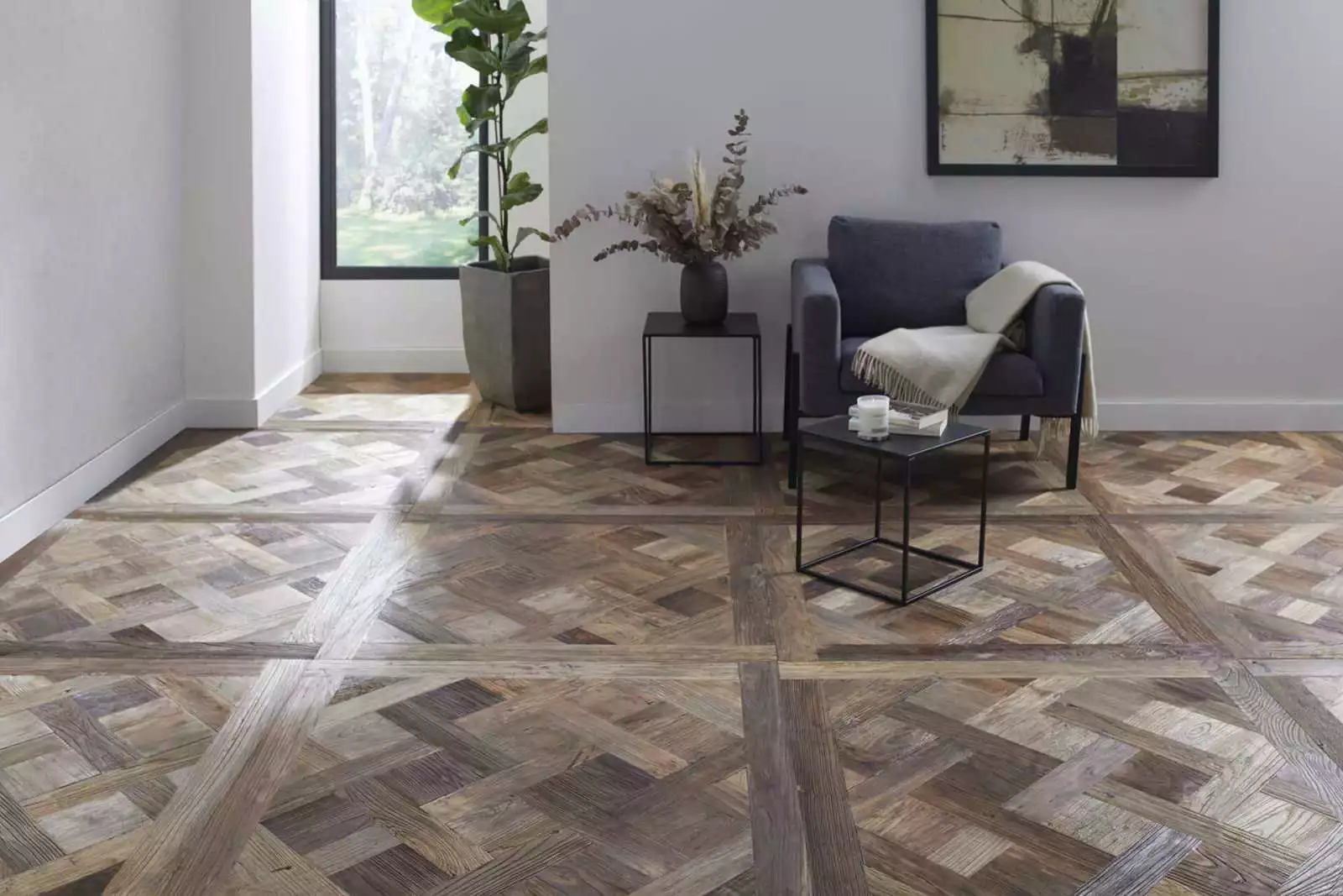 RECYCLED CENTENARY ELM VERSAILLES TILES