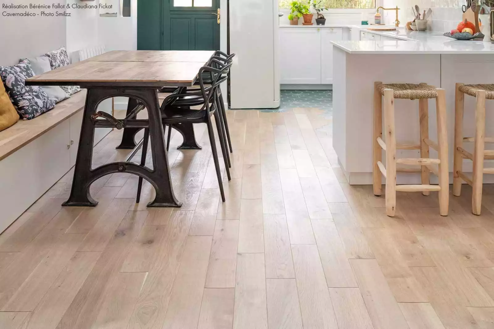 VARNISHED SAND AUTHENTIC
