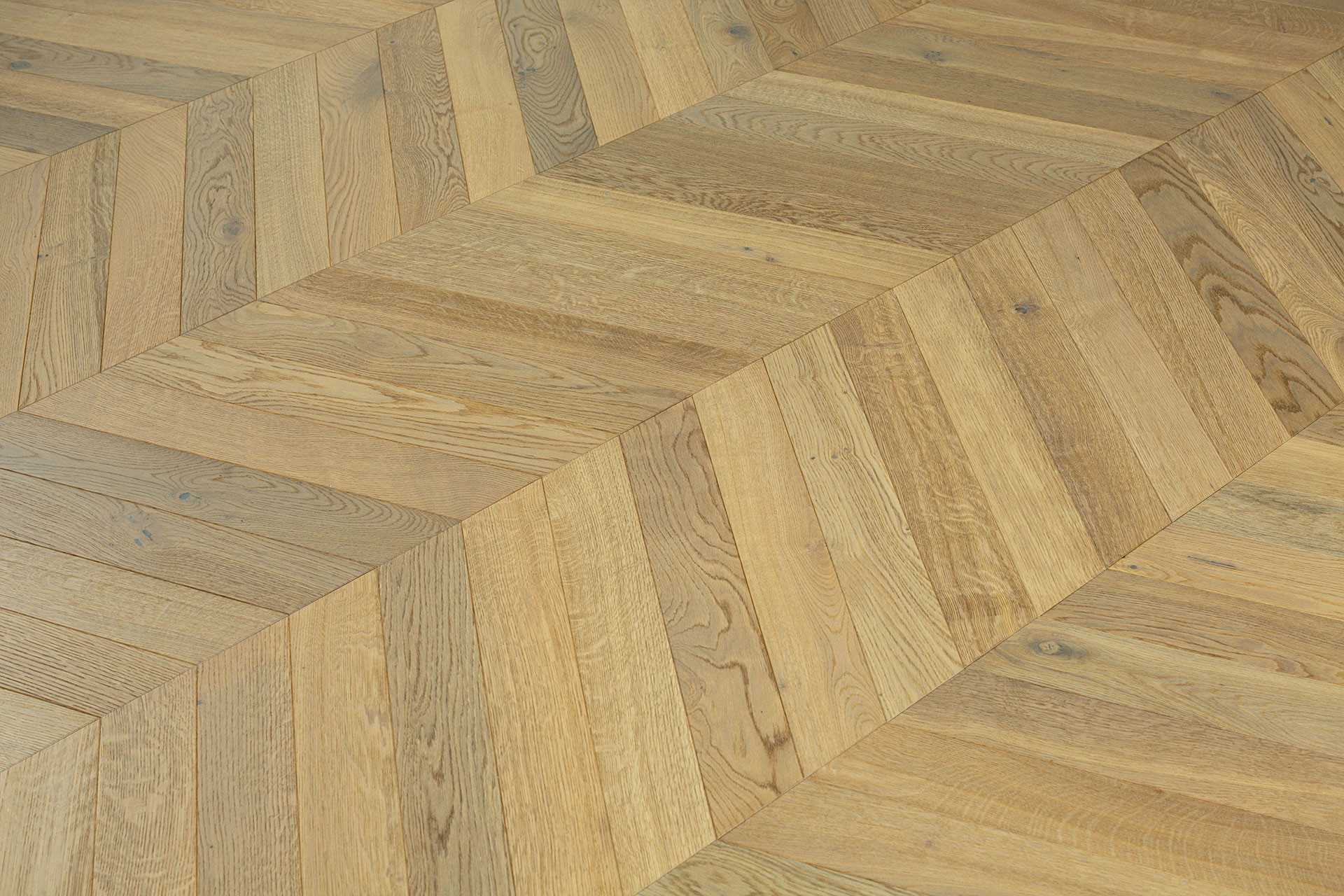 HAWK CHEVRON - Image 6