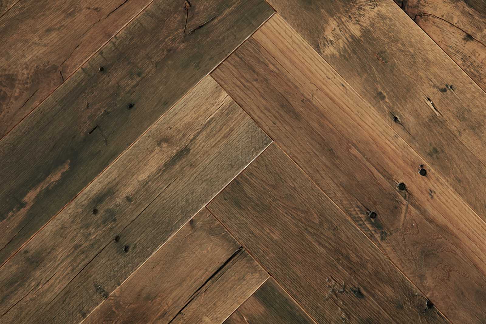 RECYCLED CENTENARY OAK HERRINGBONE - Image 3