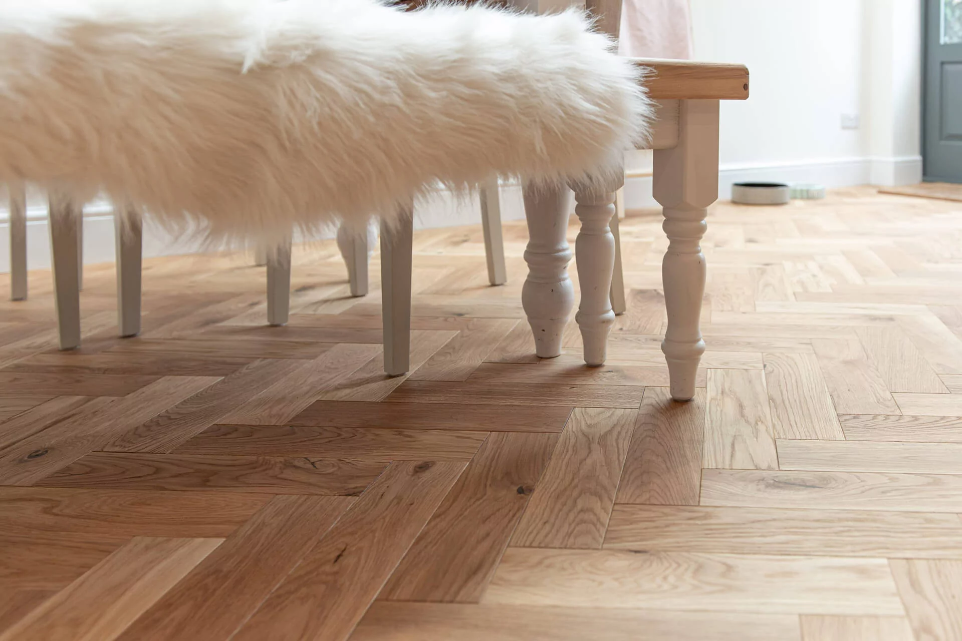 INVISIBLE VARNISHED COUNTRY SABLE HERRINGBONE - Image 1