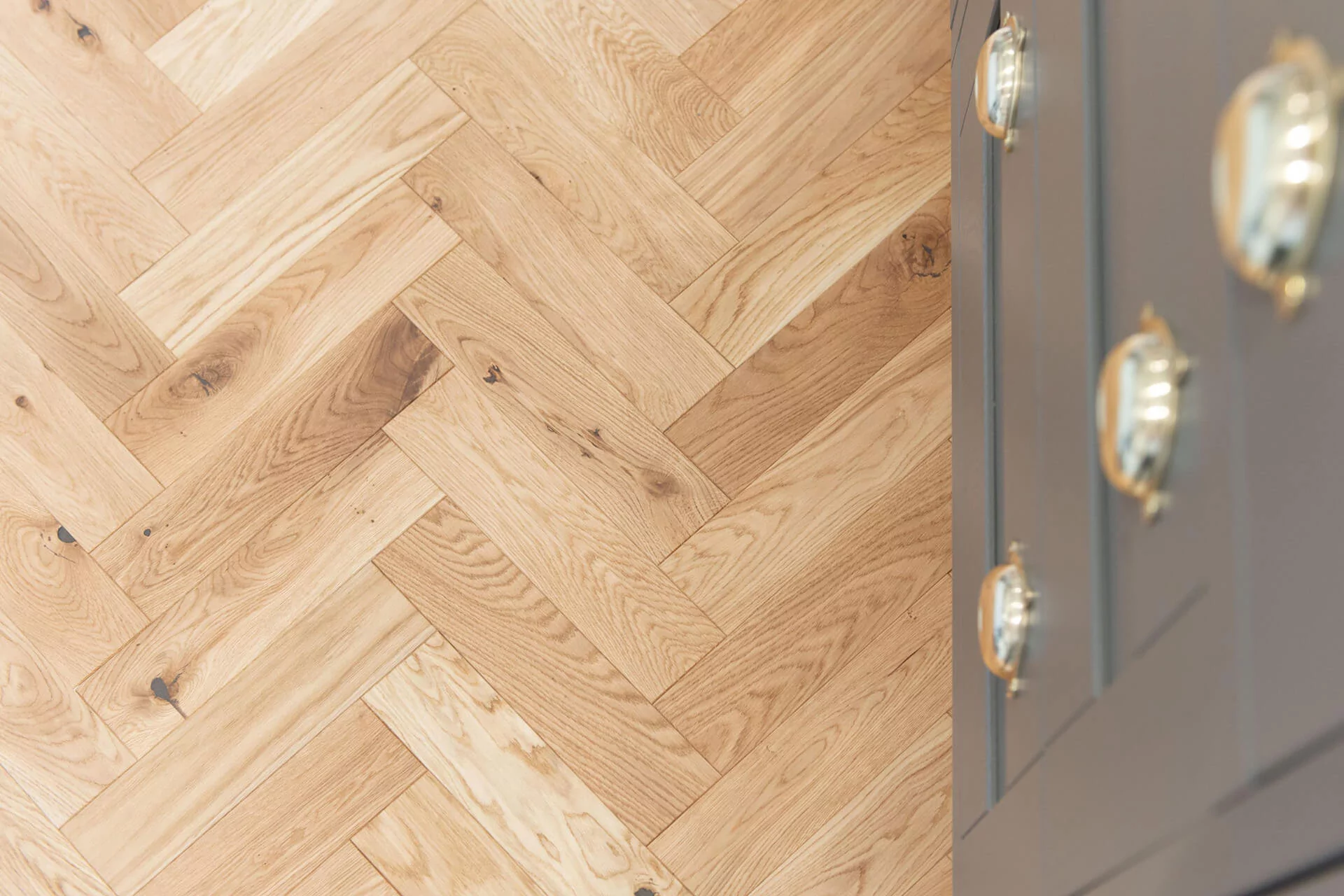 INVISIBLE VARNISHED COUNTRY SABLE HERRINGBONE - Image 4