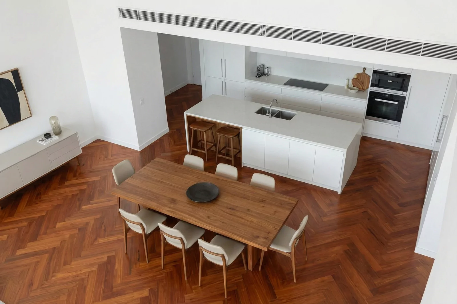 VARNISHED PRIME HERRINGBONE